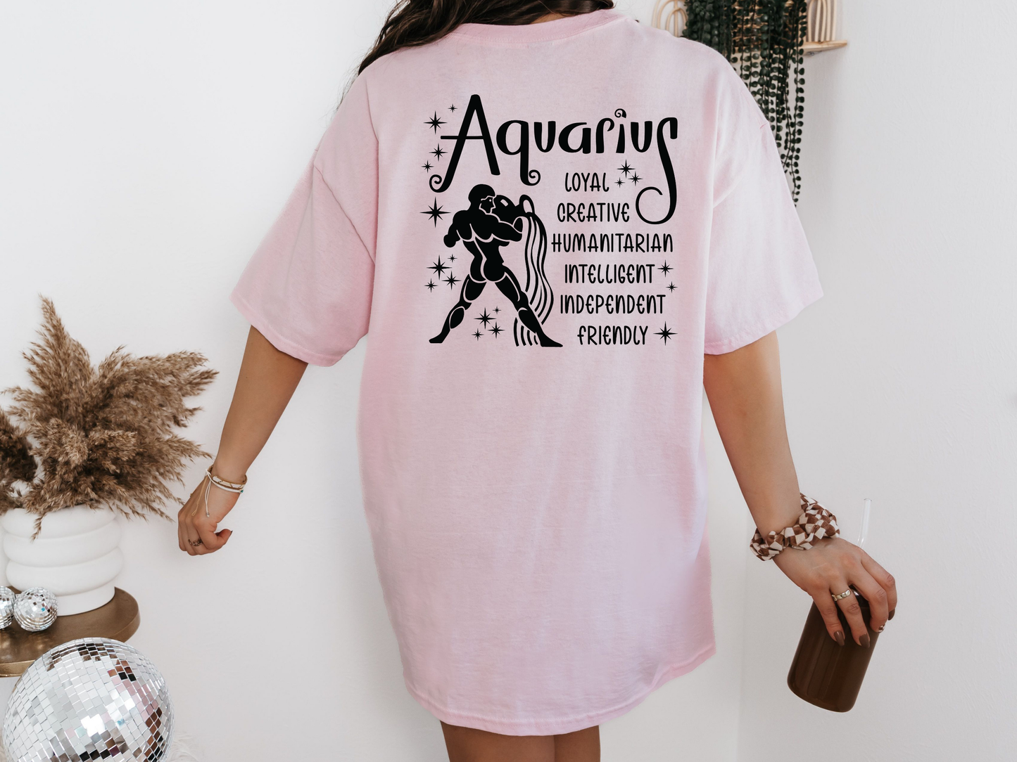 Zodiac Aquarius T-shirt unisex