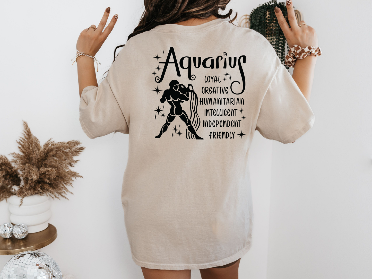 Zodiac Aquarius T-shirt unisex