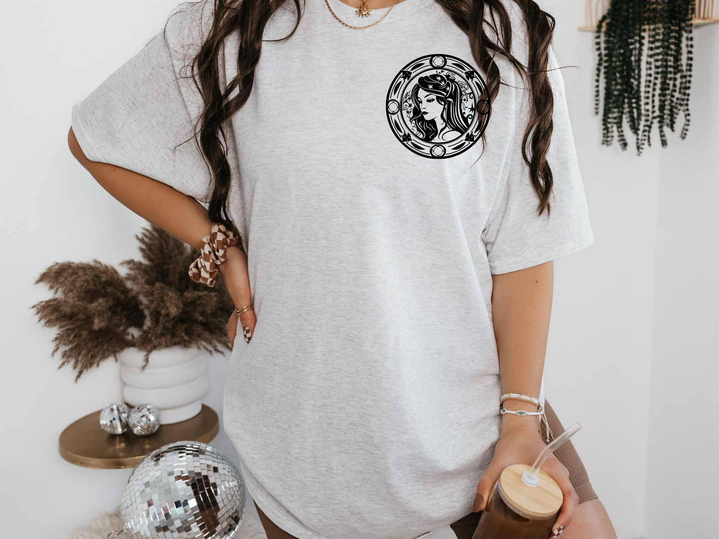 Zodiac Aquarius T-shirt unisex